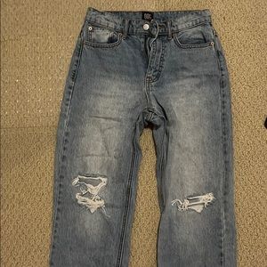 Wide leg high rise Urban Outfitters jeans!